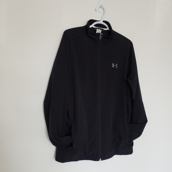 Men's under armour black windbreaker jacket large